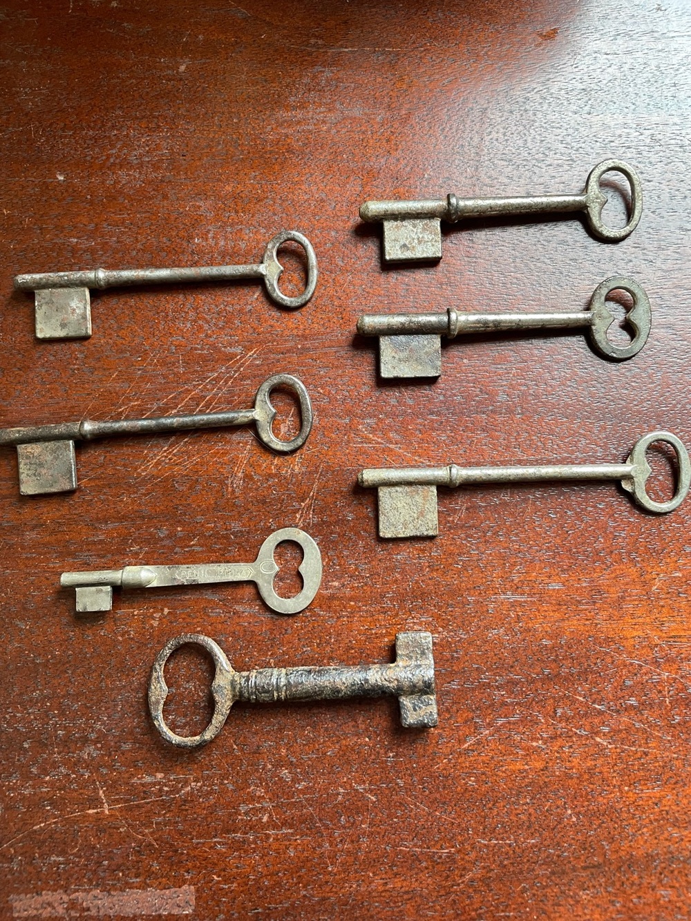 7 Antique Vintage Iron Steel Skeleton Keys Penn Hardware Hand Forged Steampunk